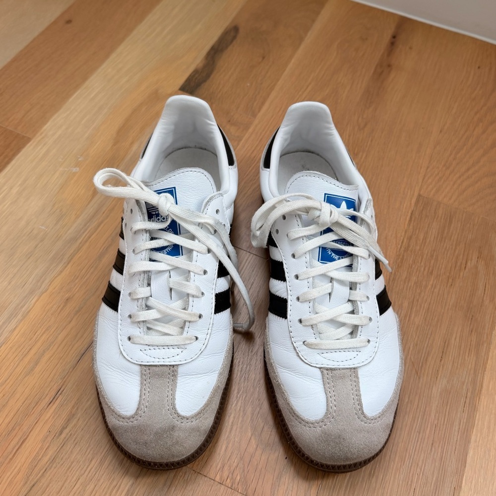 Adidas Sambas